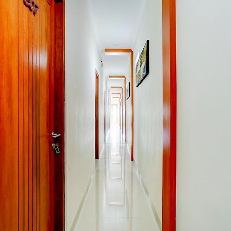 Super Oyo Capital O 90291 Vin Stay Petanu Pesanggaran 외부 사진